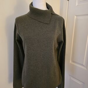 Geneva 100% Cashmere Cowl Neck Long Sleeve Green Sweater Sz. (Med)
